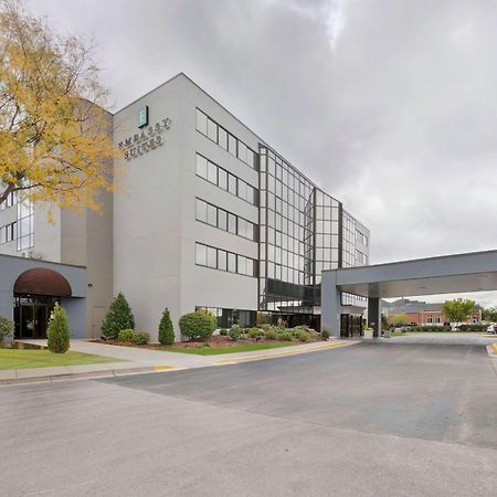 Embassy Suites By Hilton Milwaukee Brookfield Ngoại thất bức ảnh